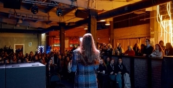 Автостарт с glo™ | Event Studio BON