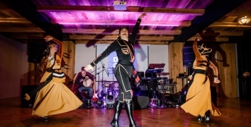 Выездная сессия и новогодний корпоратив для IT-компании | Event Studio BON